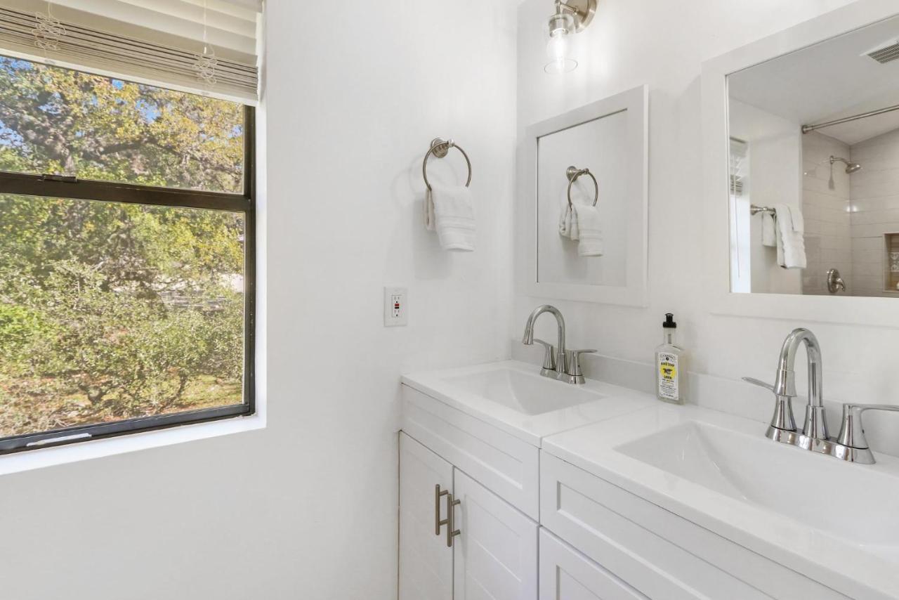 Wimberley Log Cabins Resort And Suites- Unit 2 외부 사진