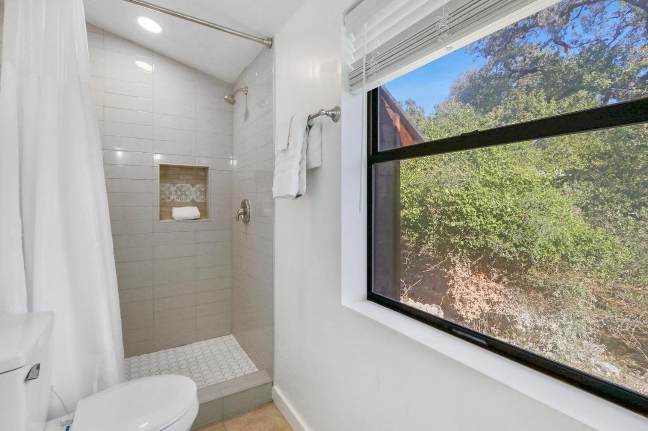 Wimberley Log Cabins Resort And Suites- Unit 2 외부 사진