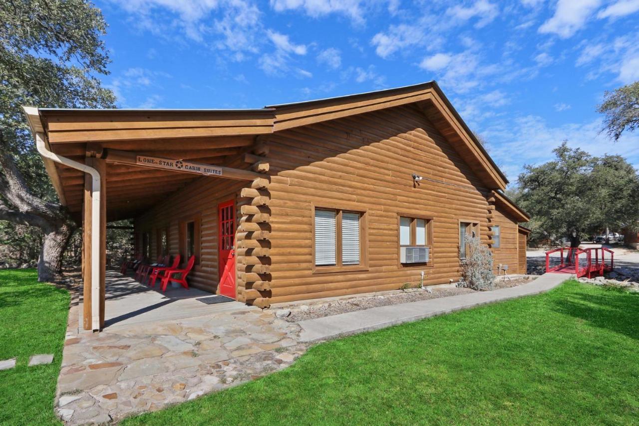 Wimberley Log Cabins Resort And Suites- Unit 2 외부 사진