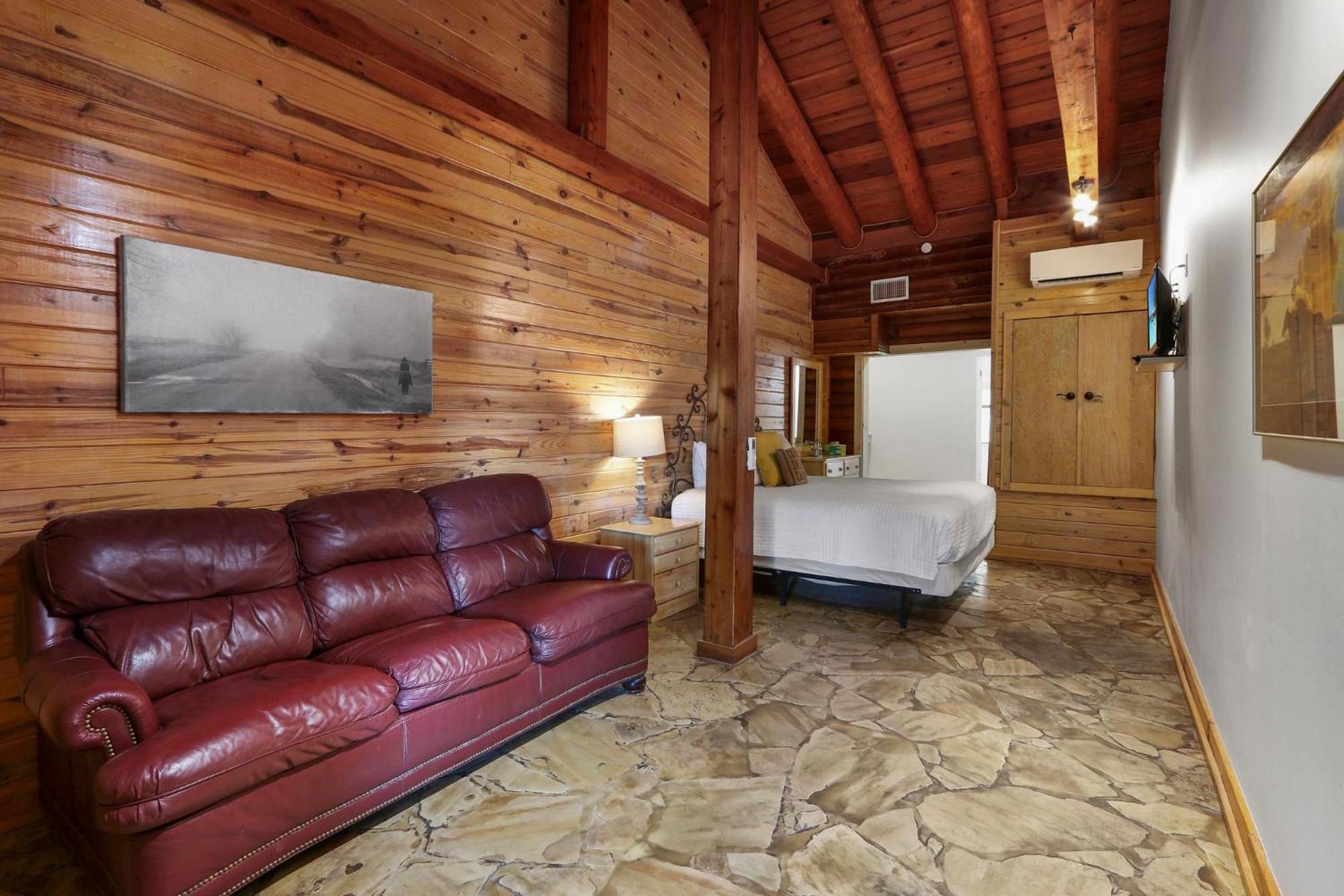 Wimberley Log Cabins Resort And Suites- Unit 2 외부 사진